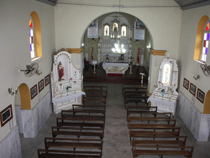 Recanto das Baleias - Igreja Santana do Mirim